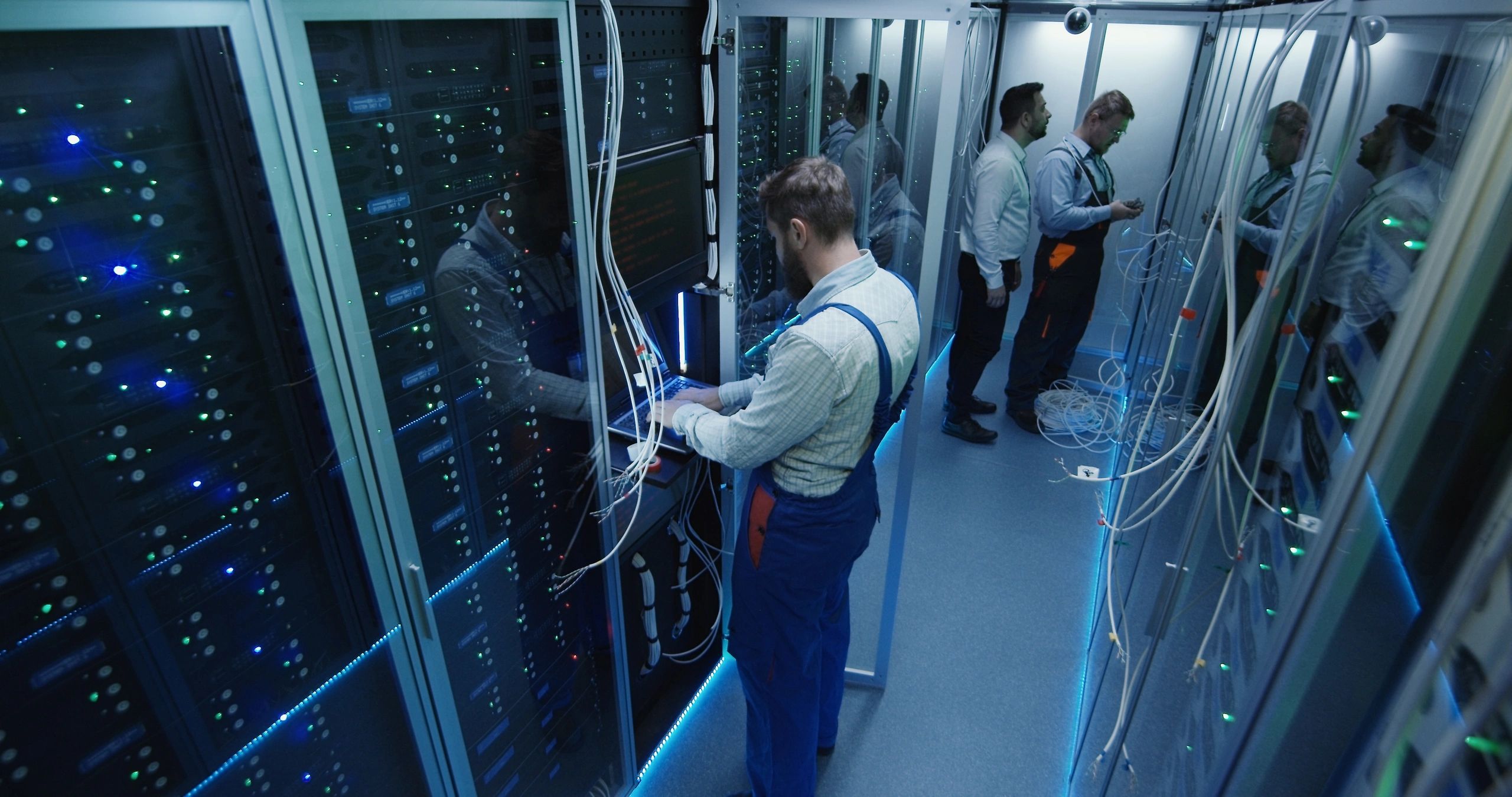 Telecom tracking and coordination environment